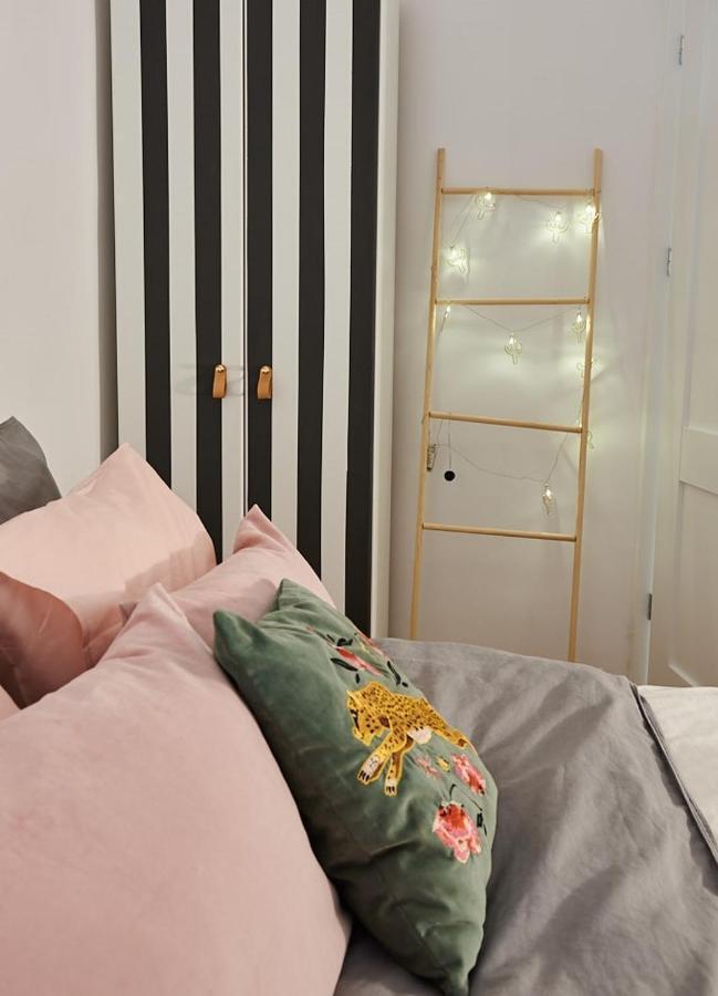 Kafka Apartment Sandomierz Bagian luar foto
