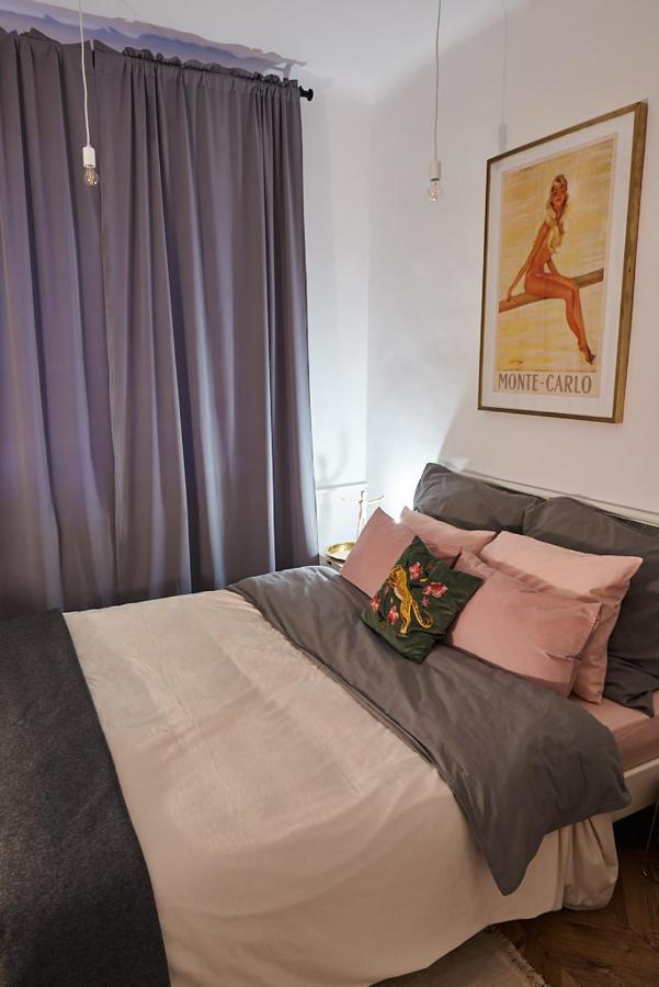 Kafka Apartment Sandomierz Bagian luar foto